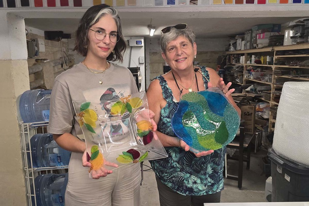 Creative community at GlassXpressions